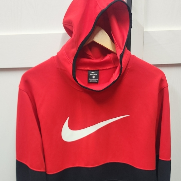 Nike Men's Bold Red and Black Pull Over Hoodie - Picture 4 of 8